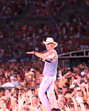 Kenny Chesney, Eric Church, Sheryl Crow & Greylan James